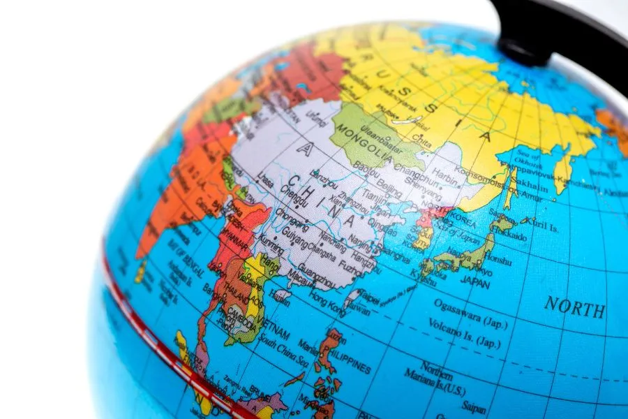 Which Countries Offer the Fastest PR in Under 2 Years in 2025