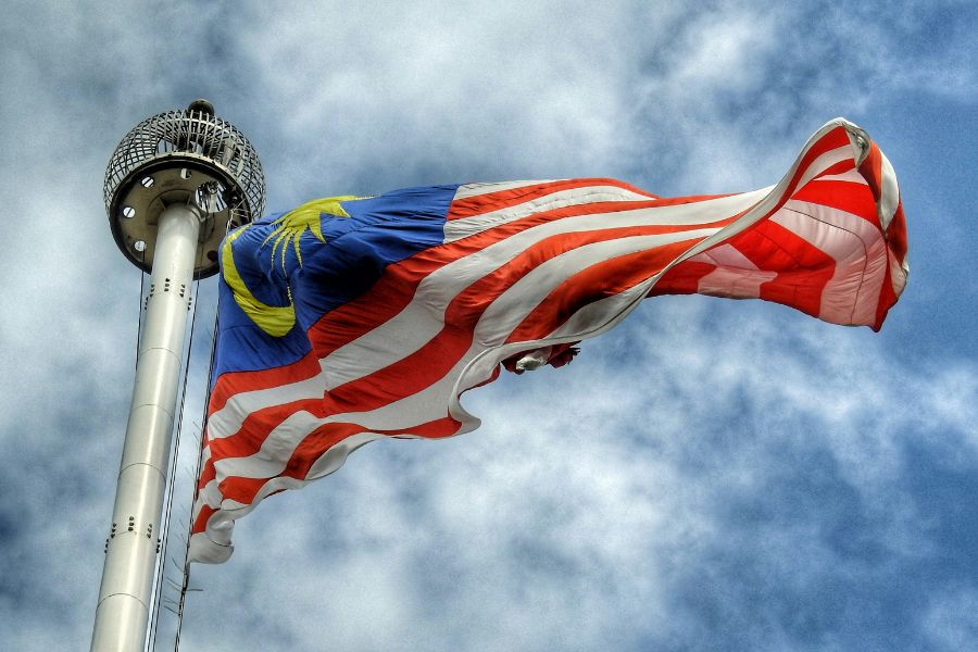 Get Permanent Residency in Malaysia Through a Work Visa